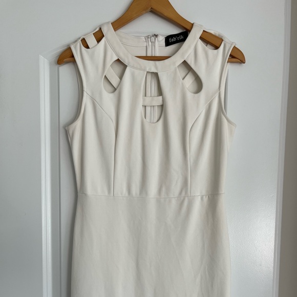 White Aline zipper back dress - Picture 2 of 6